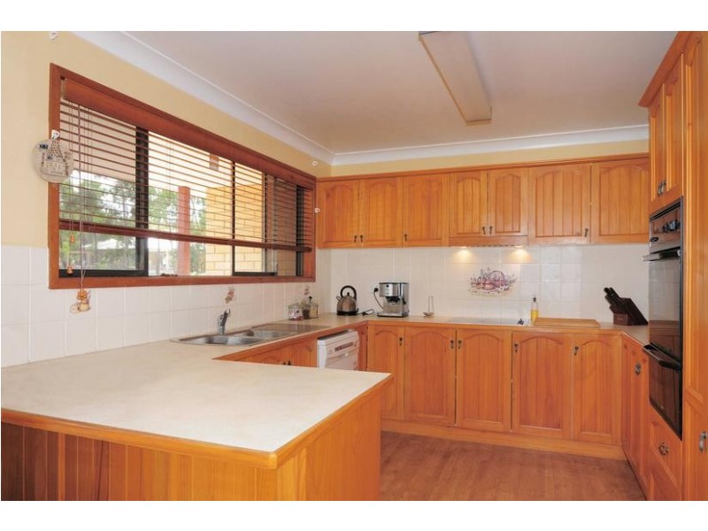 16 Rauch Close, St Georges Basin NSW 2540