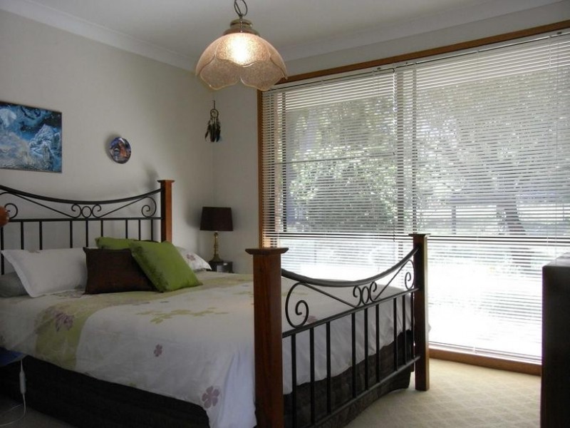 784 Sussex Inlet Road, Sussex Inlet NSW 2540