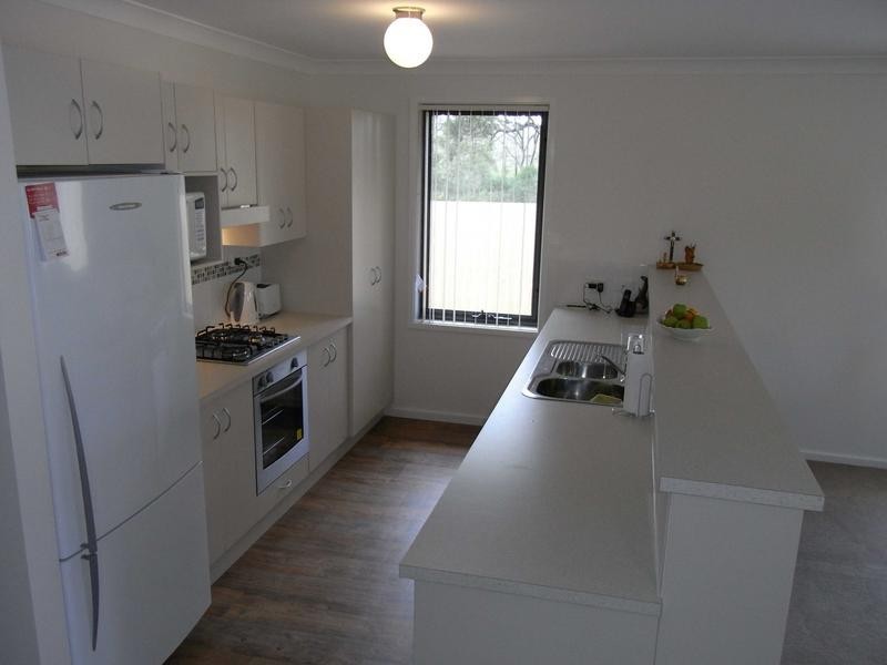 10 Dinghy Street, Vincentia NSW 2540