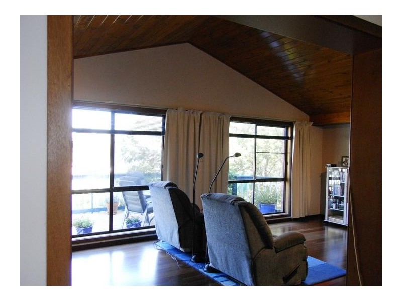 75 MacLeans Point Road, Sanctuary Point NSW 2540