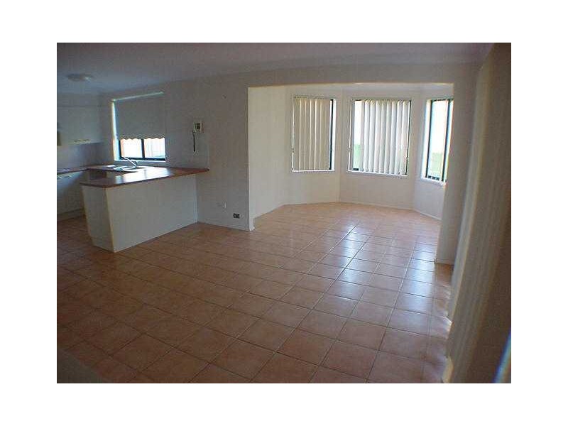 33 Claylands Drive, St Georges Basin NSW 2540