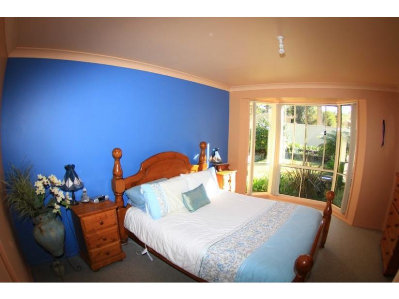 10 Kurraba Place, St Georges Basin NSW 2540