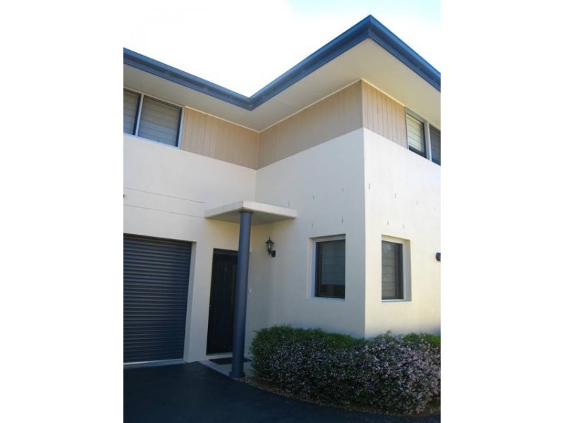 2/21 Duncan Street, Huskisson NSW 2540