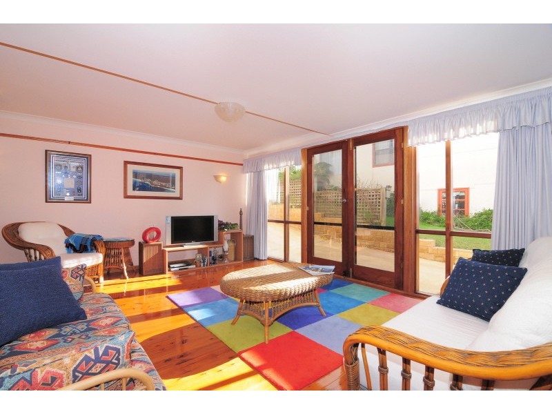 27 Tulip Street, Hyams Beach NSW 2540