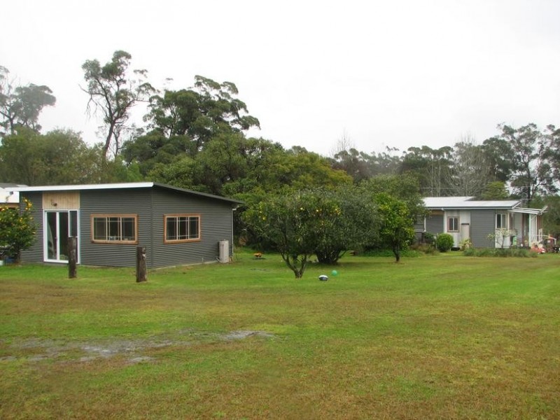 11 Pritchard Avenue, Woollamia NSW 2540
