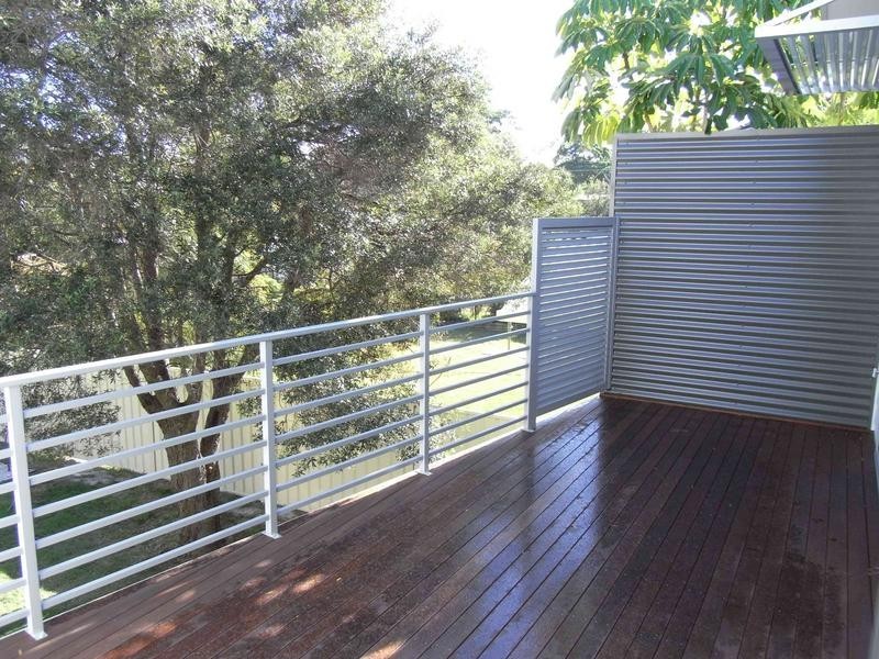 33 Elizabeth Drive, Vincentia NSW 2540