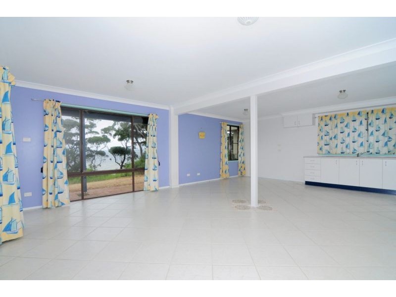 246 Greville Avenue, Sanctuary Point NSW 2540