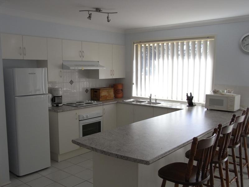 203 Greville Avenue, Sanctuary Point NSW 2540