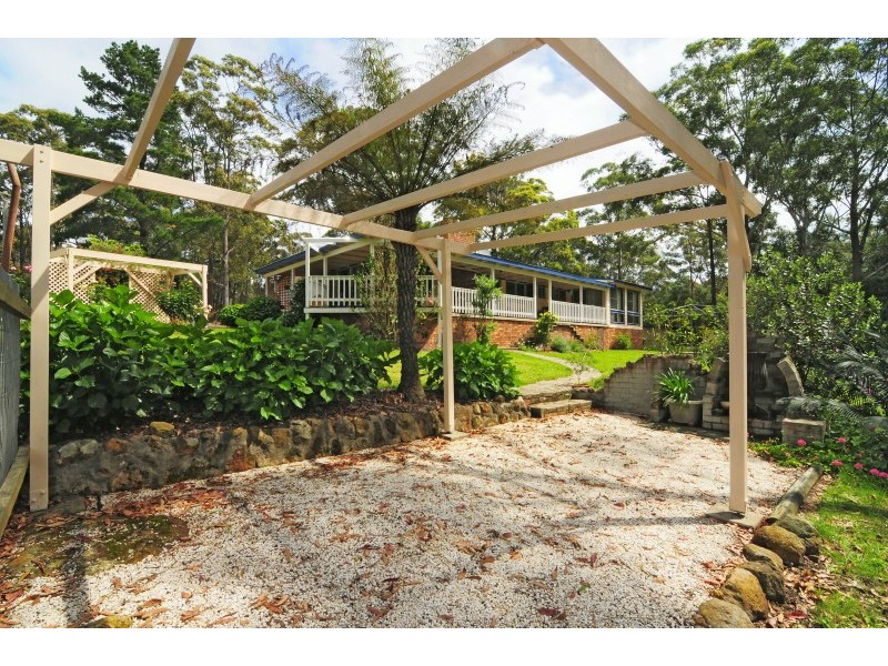 49 Woollamia Road, Falls Creek NSW 2540