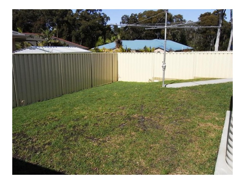 16 Hewitt Avenue, St Georges Basin NSW 2540