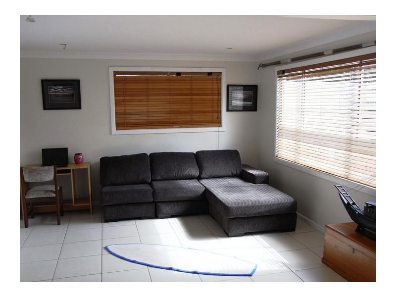 11 King George Street, Erowal Bay NSW 2540