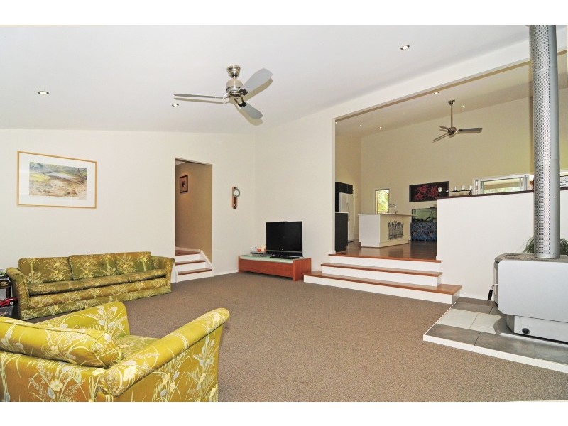 536 Woollamia Road, Woollamia NSW 2540