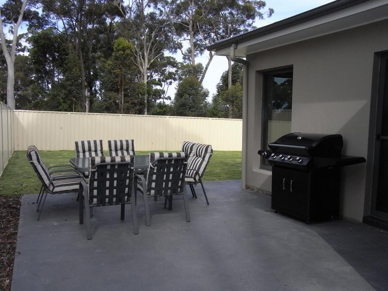 42 Anson Street, Sanctuary Point NSW 2540