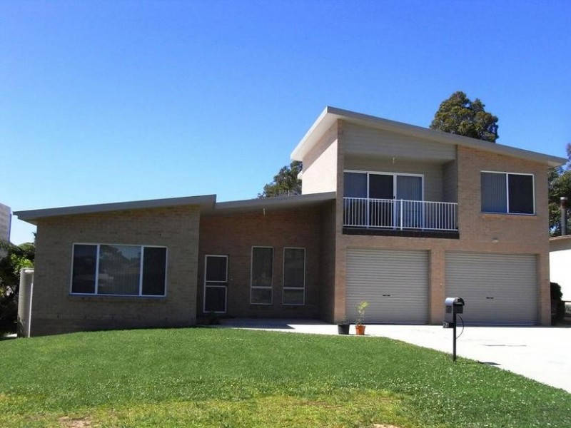 2a Kerry Street, Sanctuary Point NSW 2540