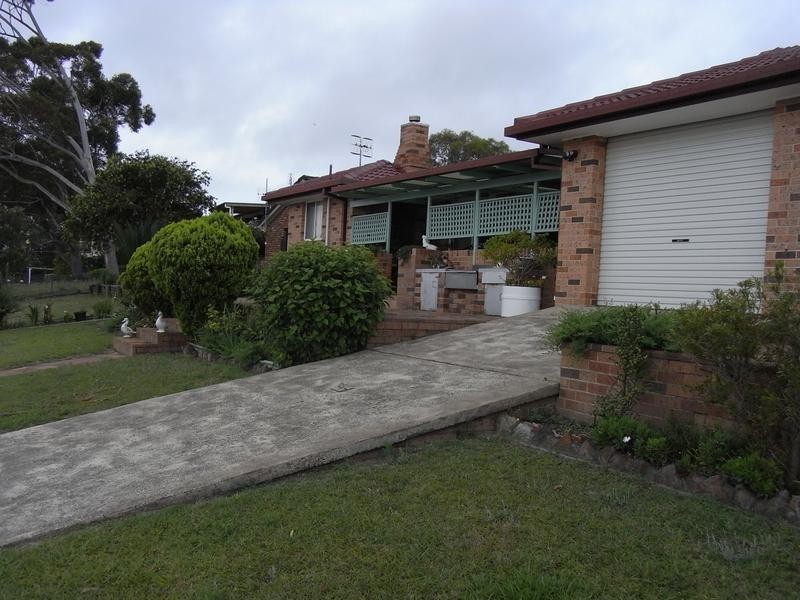 17 Thora Street, Sussex Inlet NSW 2540