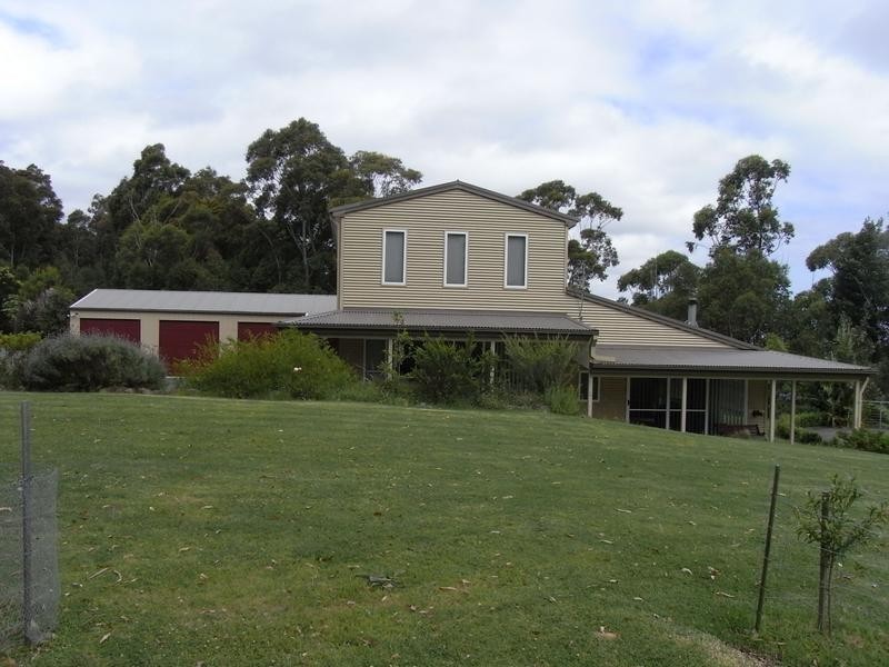 32 Oldham Close, Tomerong NSW 2540