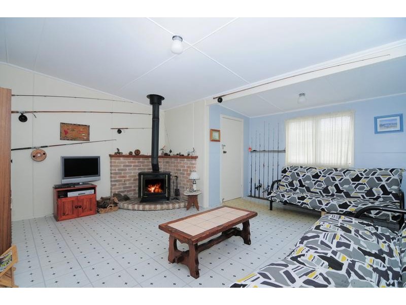 3 King George Street, Erowal Bay NSW 2540