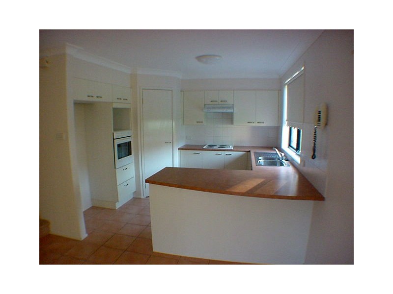 33 Claylands Drive, St Georges Basin NSW 2540