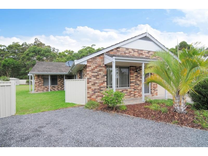 12 Bourke Close, Vincentia NSW 2540