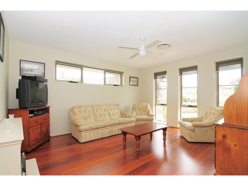 19 Capeland Avenue, Sanctuary Point NSW 2540
