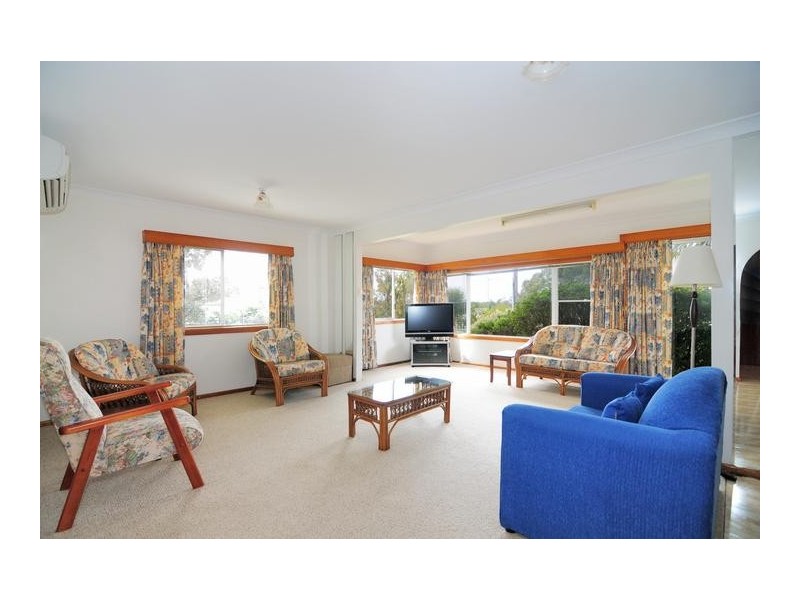 4 Wood Crescent, Huskisson NSW 2540