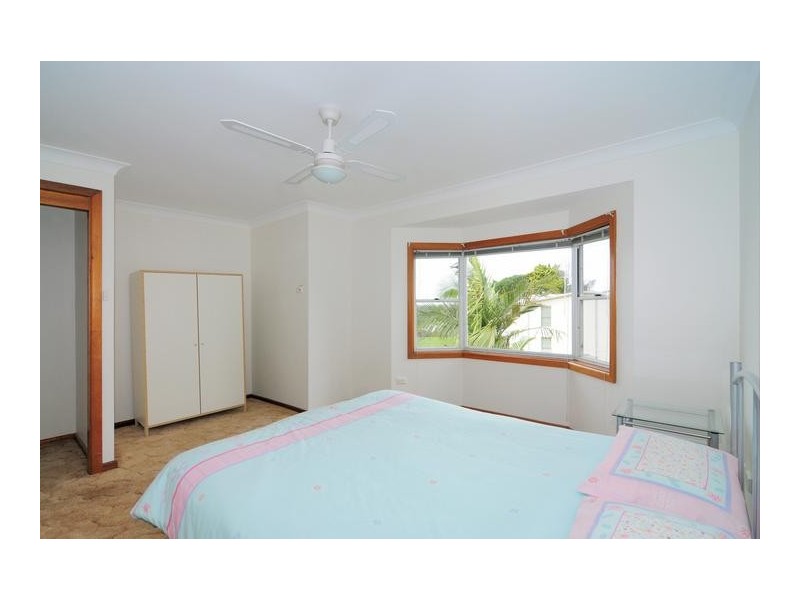 4 Wood Crescent, Huskisson NSW 2540