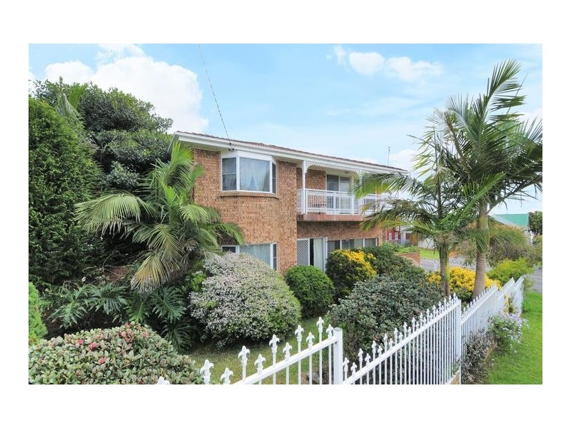 4 Wood Crescent, Huskisson NSW 2540