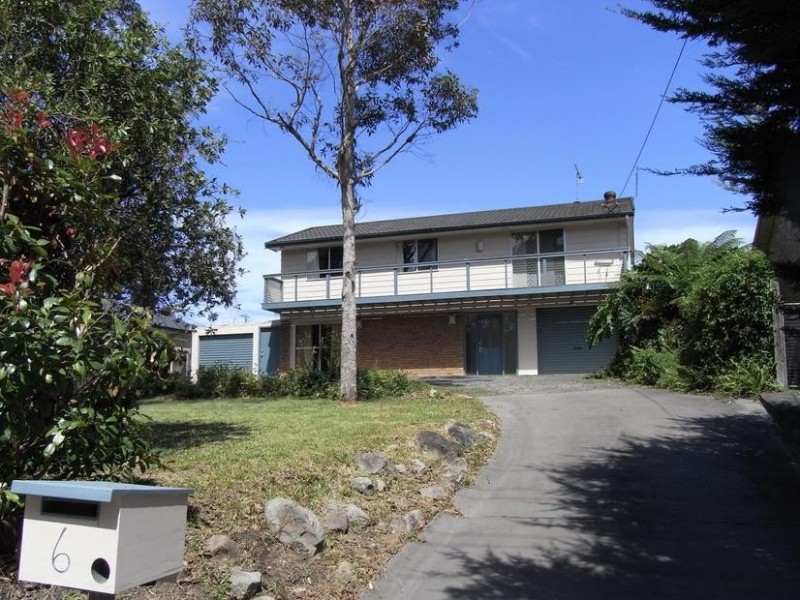 6 The Wool Road, Basin View NSW 2540