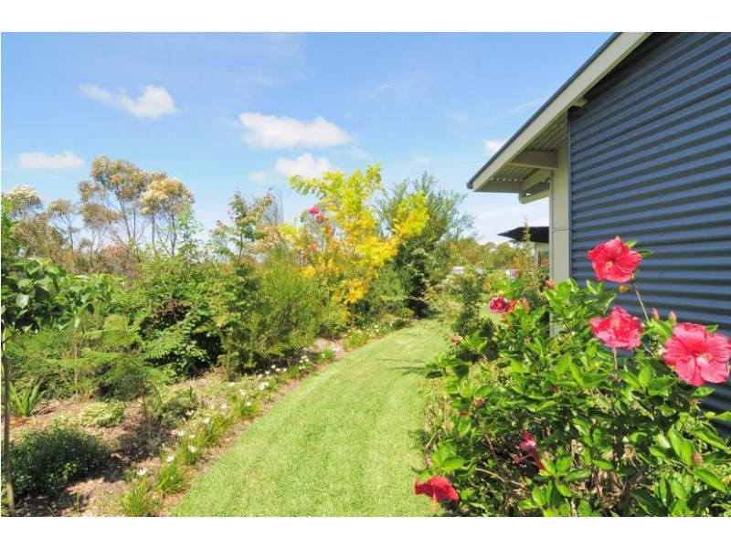 12 Wirrilliko Way, Worrowing Heights NSW 2540