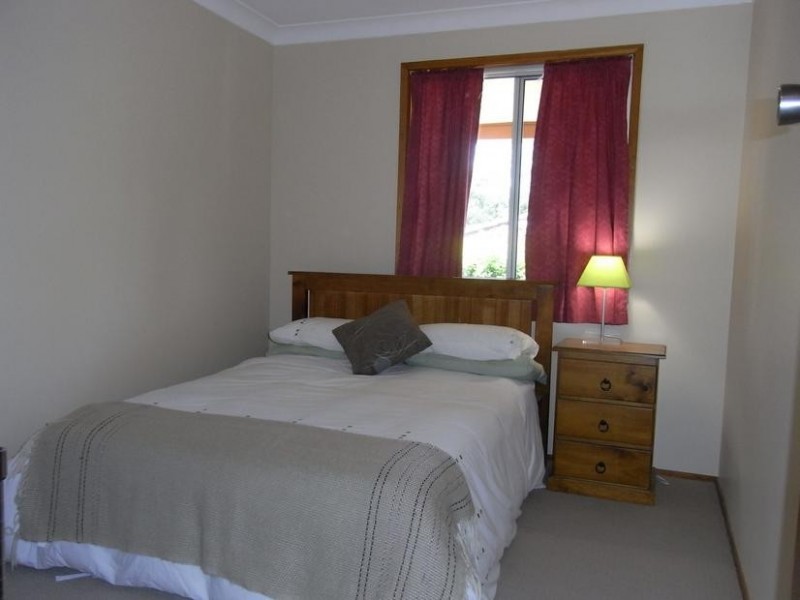 40 Christiansen Avenue, Old Erowal Bay NSW 2540