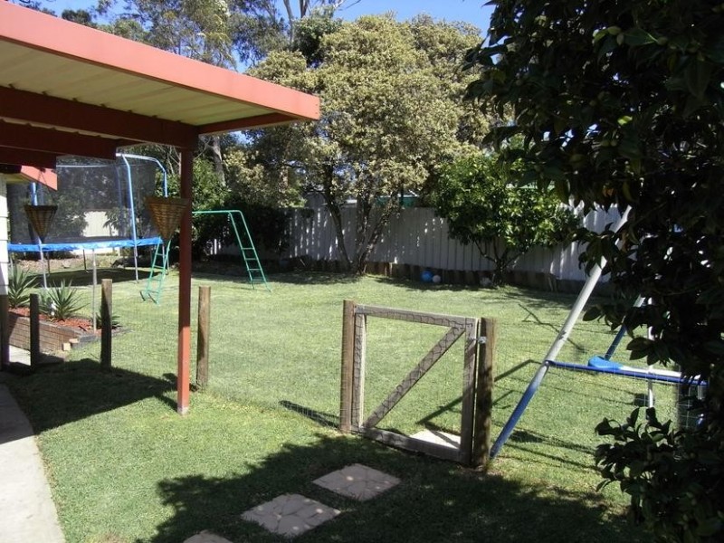 40 Christiansen Avenue, Old Erowal Bay NSW 2540