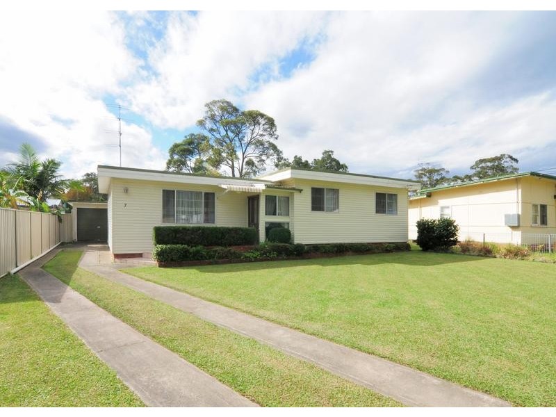 7 Clyde Street, Huskisson NSW 2540