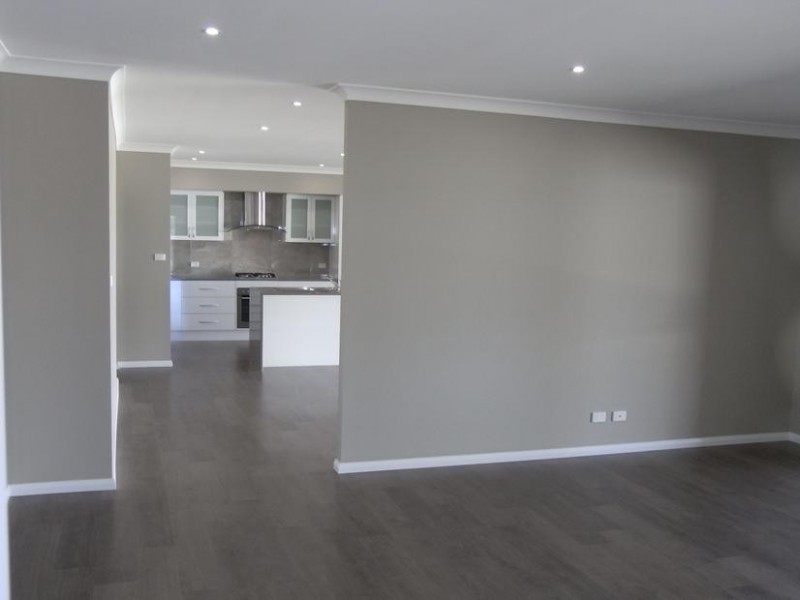 10 Paino Crescent, Sanctuary Point NSW 2540