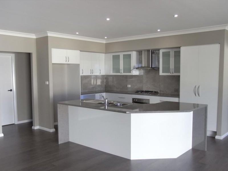 10 Paino Crescent, Sanctuary Point NSW 2540
