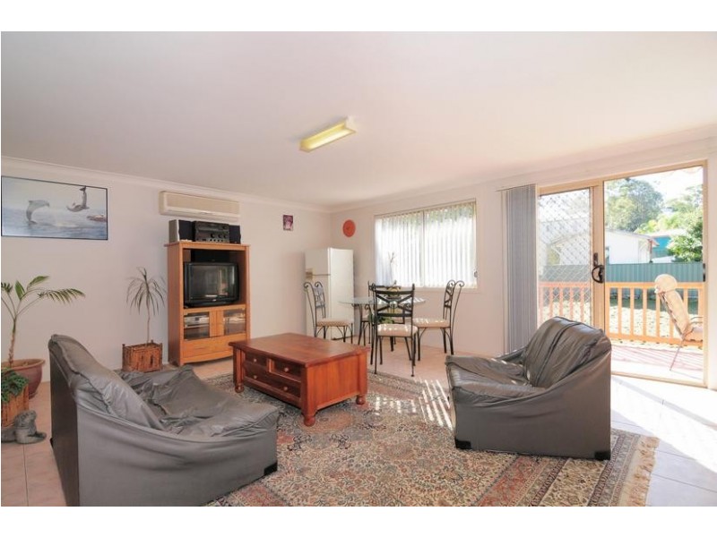 68 St Georges Road, St Georges Basin NSW 2540