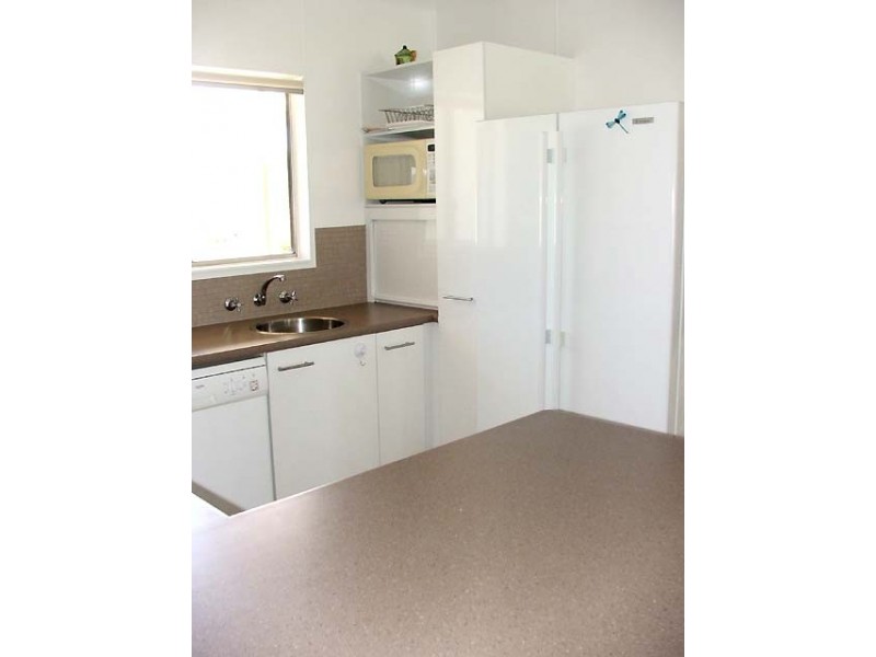 11 Berry Street, Huskisson NSW 2540