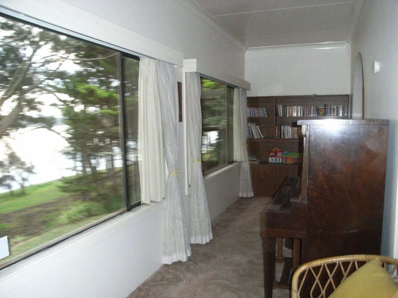 9 Rauch Close, St Georges Basin NSW 2540