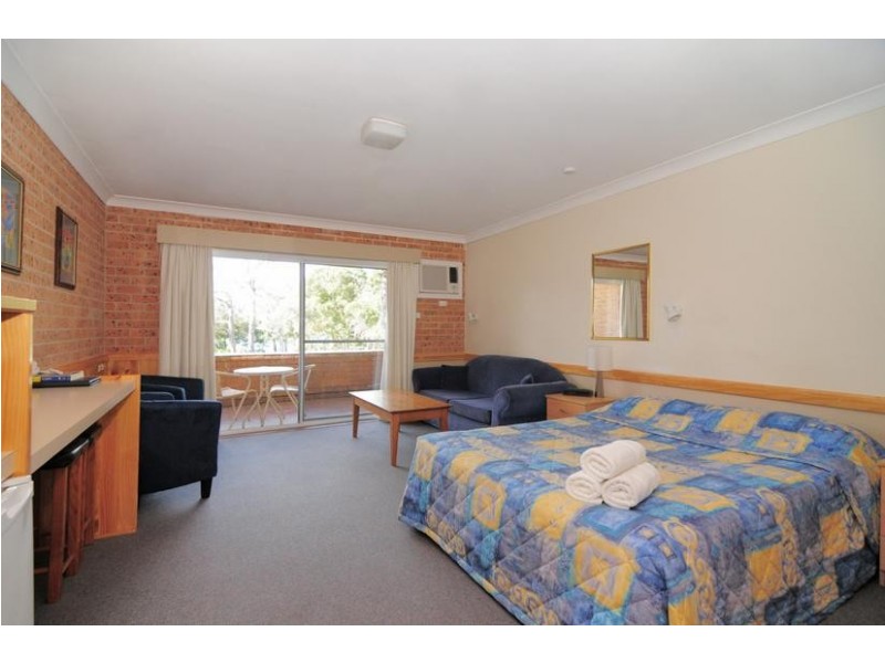 9 Hawke Street, Huskisson NSW 2540