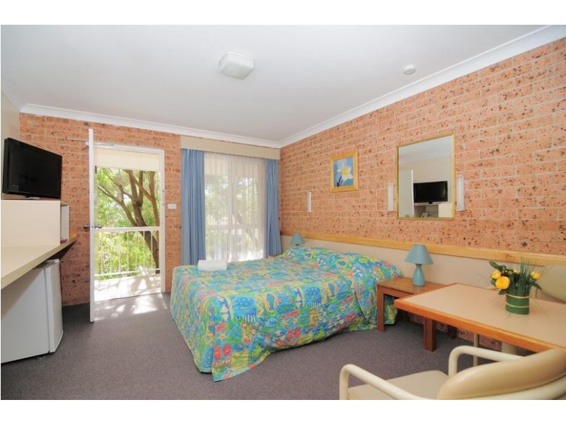 9 Hawke Street, Huskisson NSW 2540