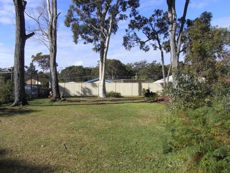 4 High Street, Erowal Bay NSW 2540