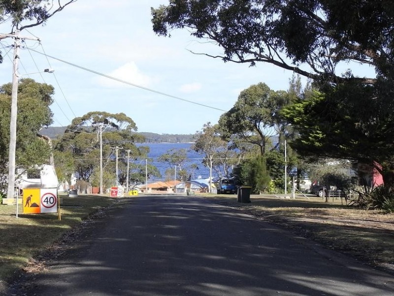 4 High Street, Erowal Bay NSW 2540