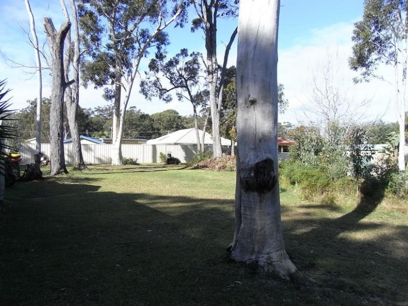 4 High Street, Erowal Bay NSW 2540