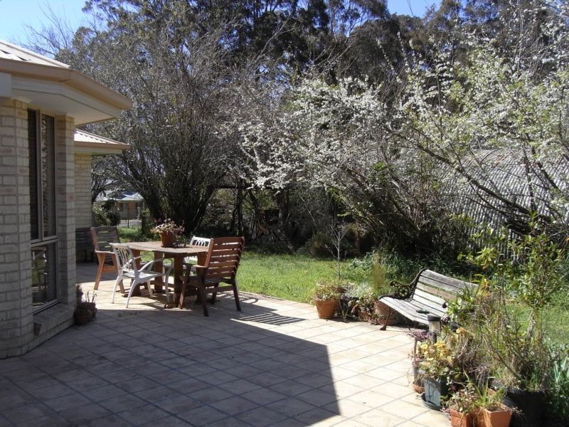 26 Streamside Street, Woollamia NSW 2540