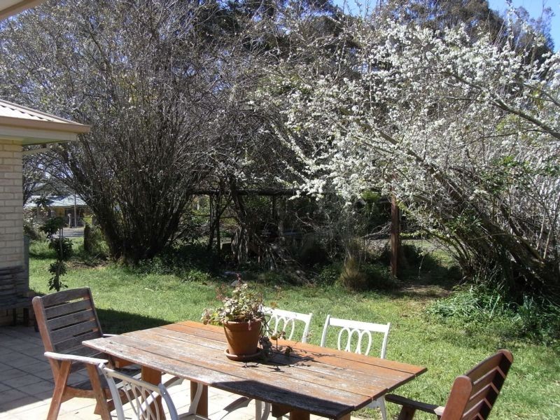 26 Streamside Street, Woollamia NSW 2540