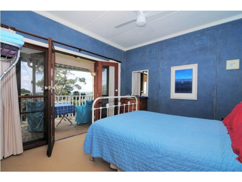 27 Tulip Street, Hyams Beach NSW 2540