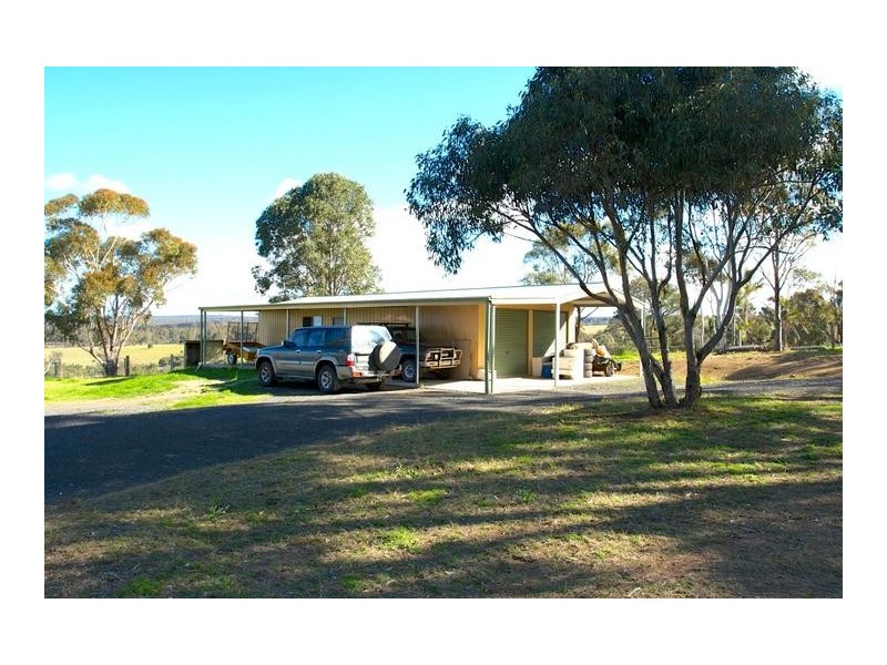 375 Parma Road, Falls Creek NSW 2540