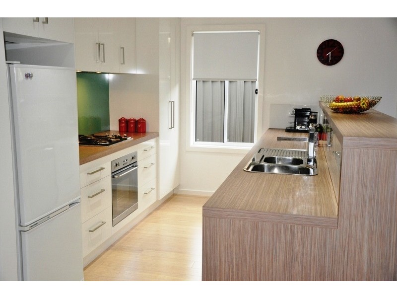 21 Summercloud Crescent, Vincentia NSW 2540