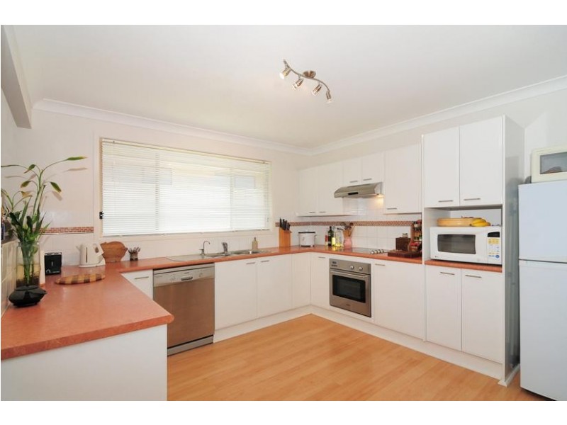 8 Carver Court, St Georges Basin NSW 2540