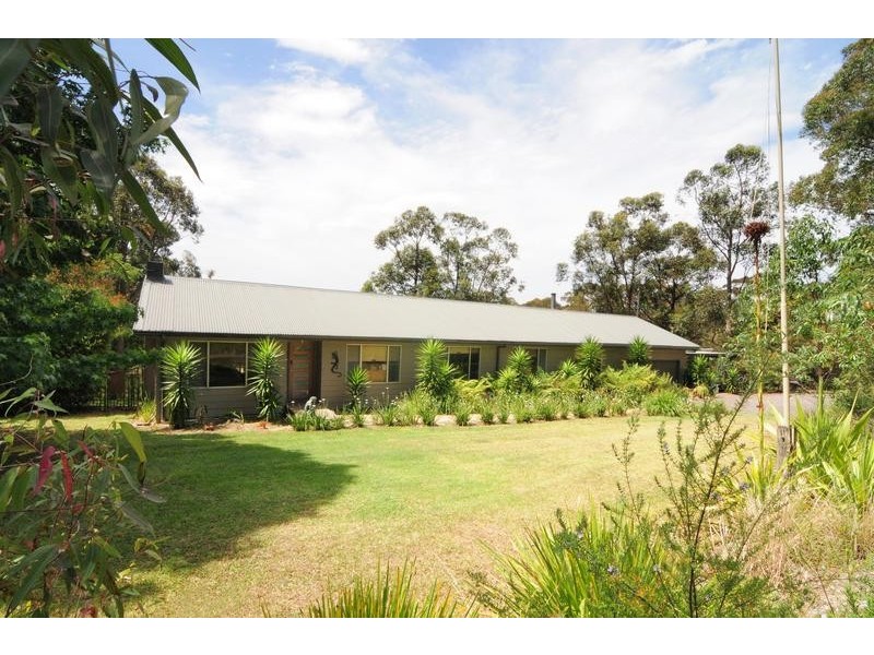 59 Woollamia Road, Falls Creek NSW 2540