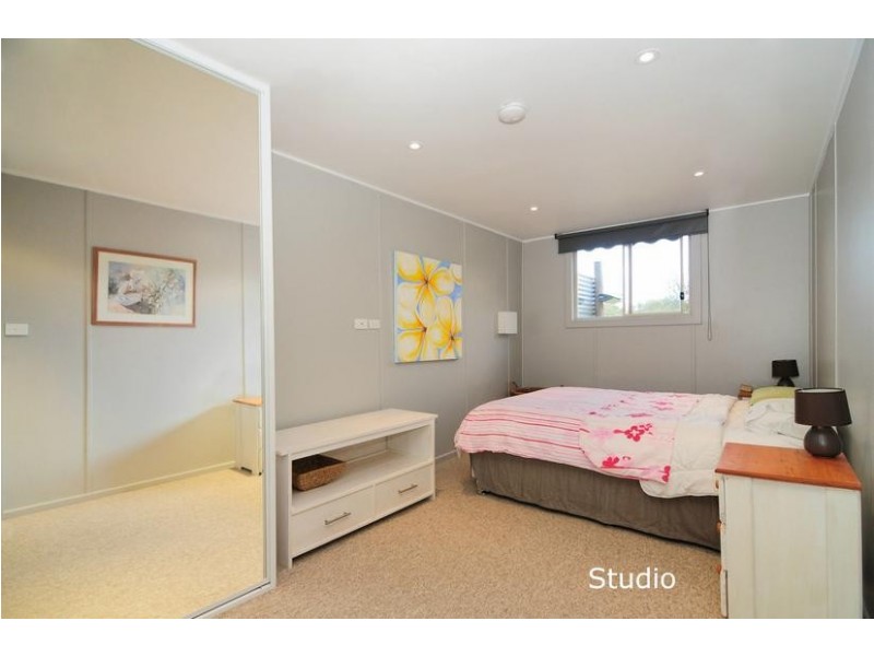 59 Woollamia Road, Falls Creek NSW 2540